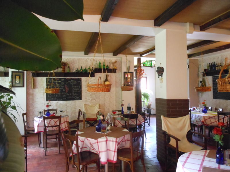 Bistro-Pension La Teleferic Sinaia Exteriör bild