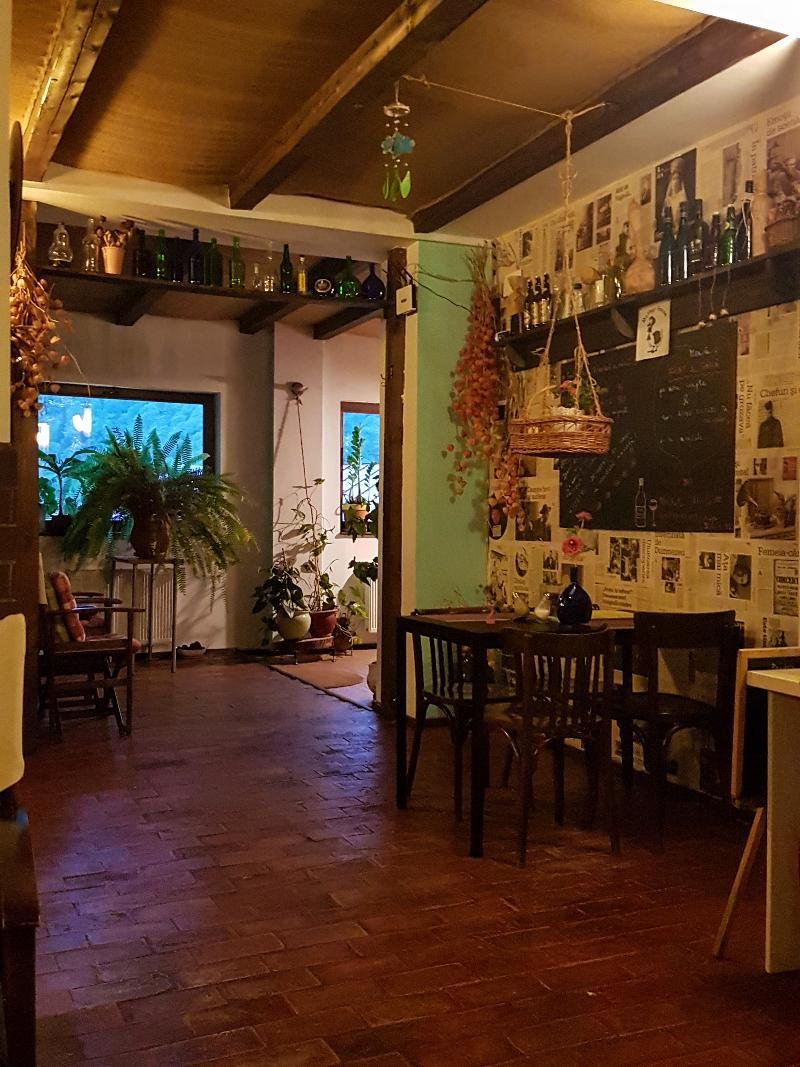 Bistro-Pension La Teleferic Sinaia Exteriör bild